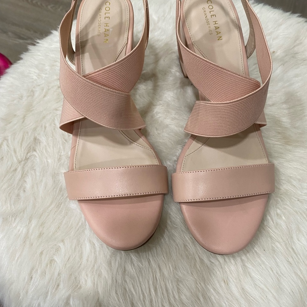 Cole Haan 9 B  block leather heels , Sandal style peach pink color